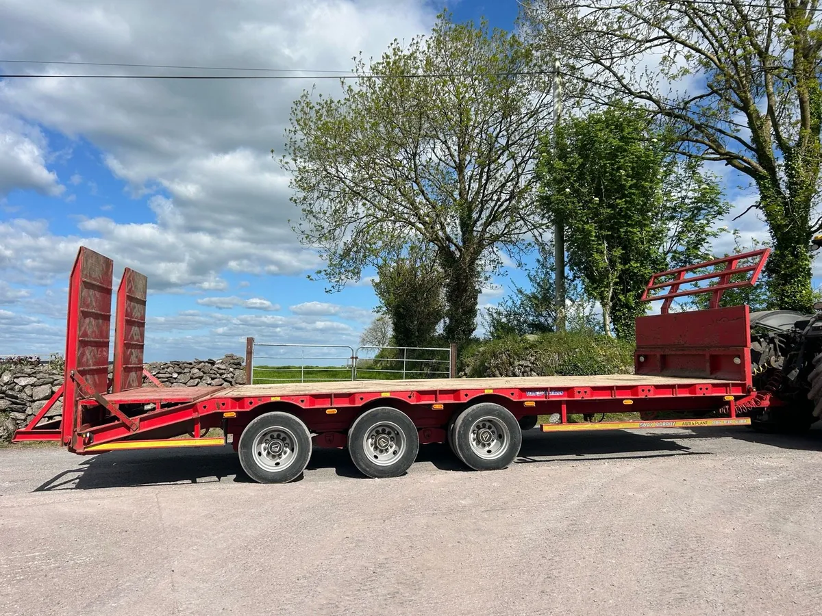 Low loader - Image 3