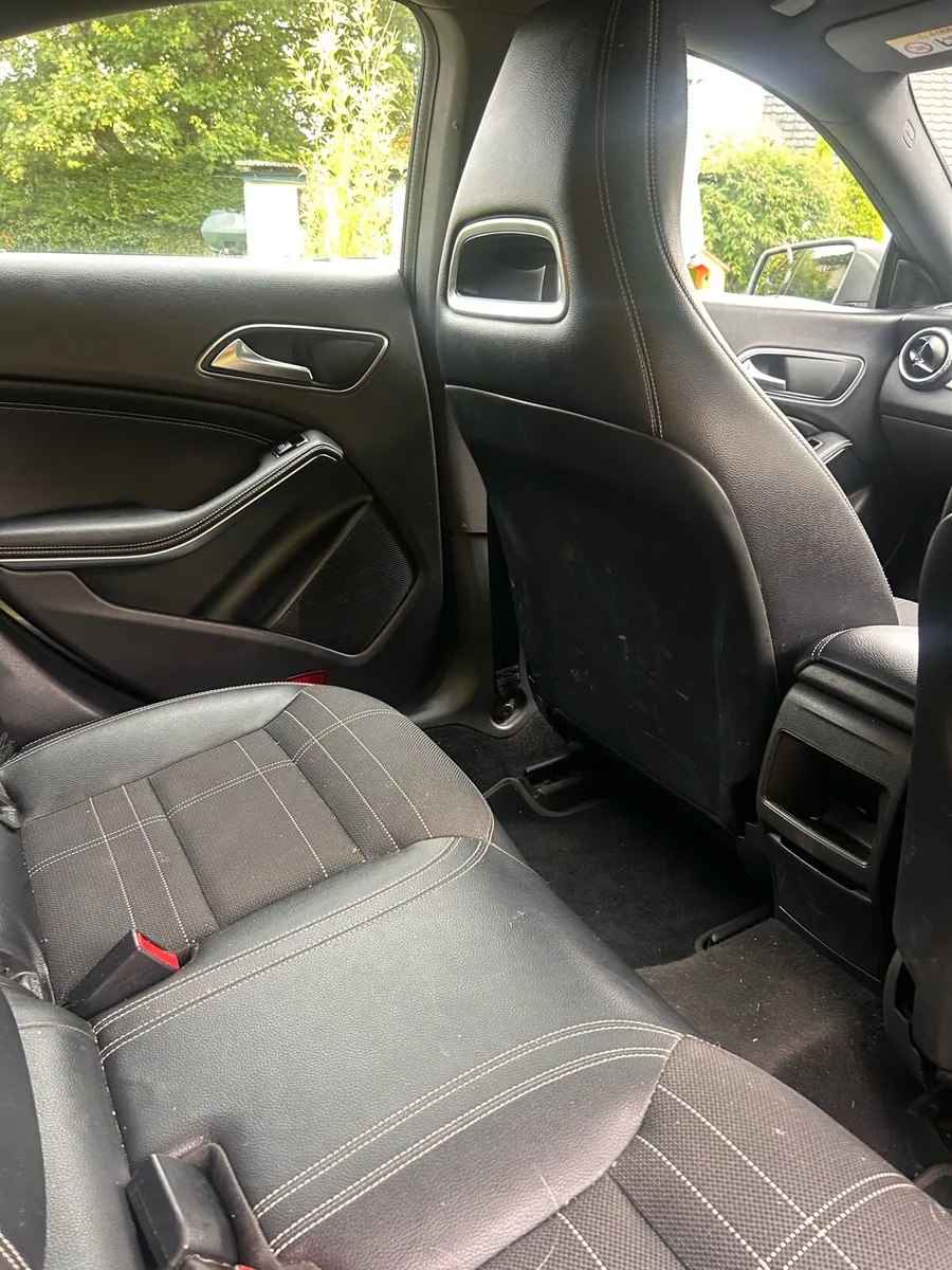 Cla - Image 3