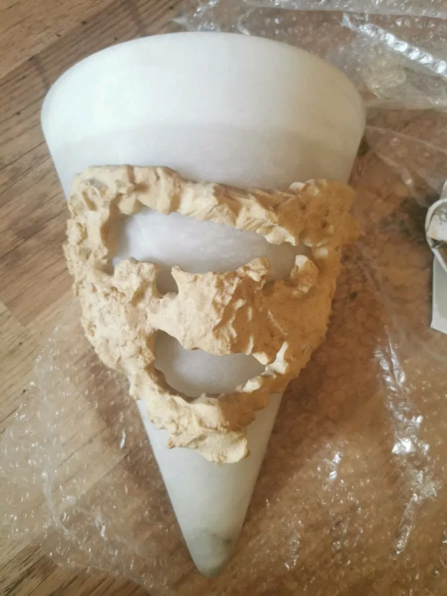 Wall light sconce in alabaster – Perfect condition - Image 1