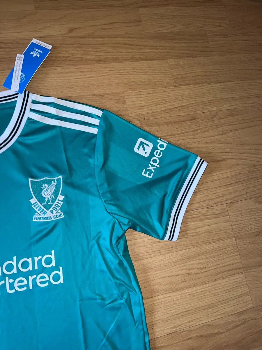 Liverpool 3rd Kit - Image 4