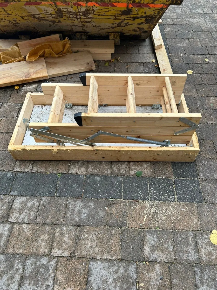 Attic Stairs - Image 4