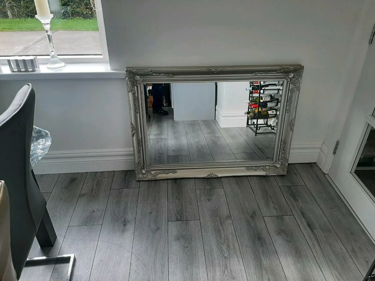 Mirror - Image 1