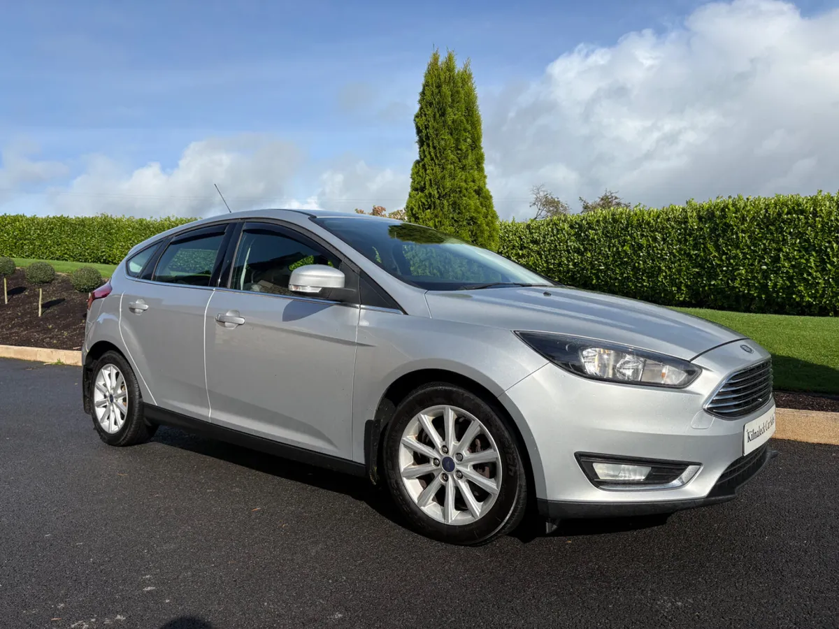 Ford Focus 2016 - Image 2