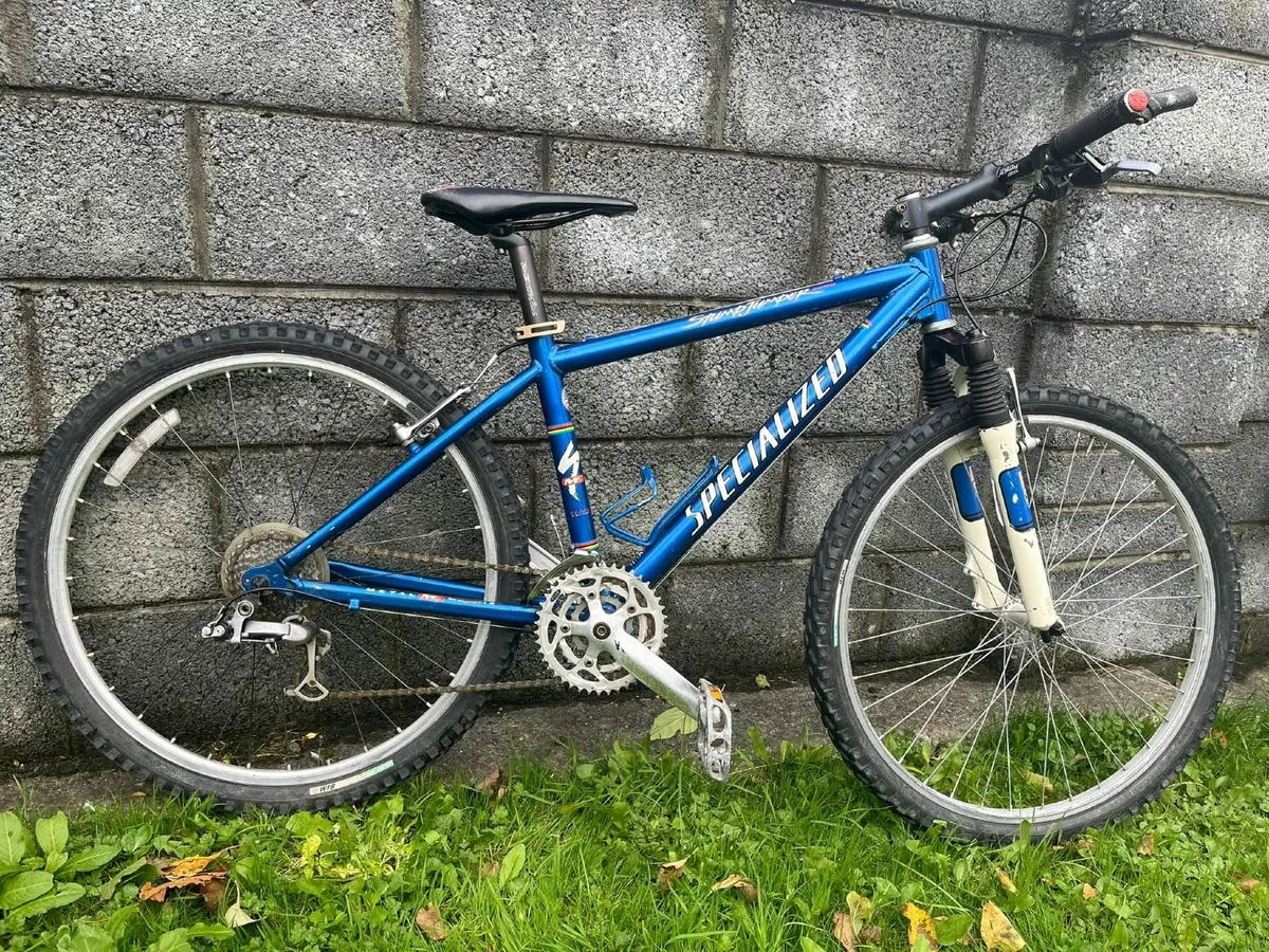 mountain bike - Image 1