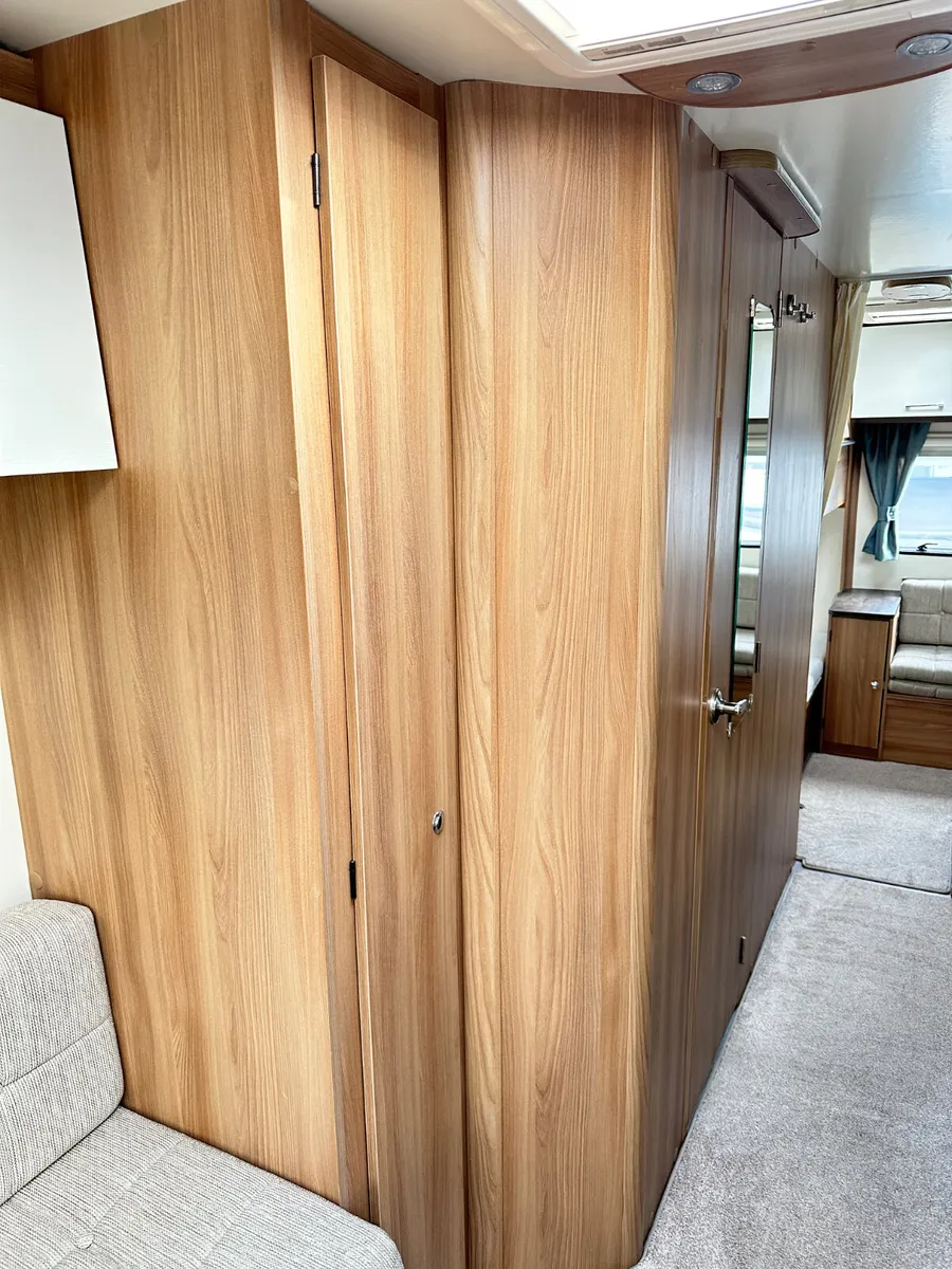 ✨STUNNING 2017 BAILEY PURSUIT 6 BERTH✨ - Image 4