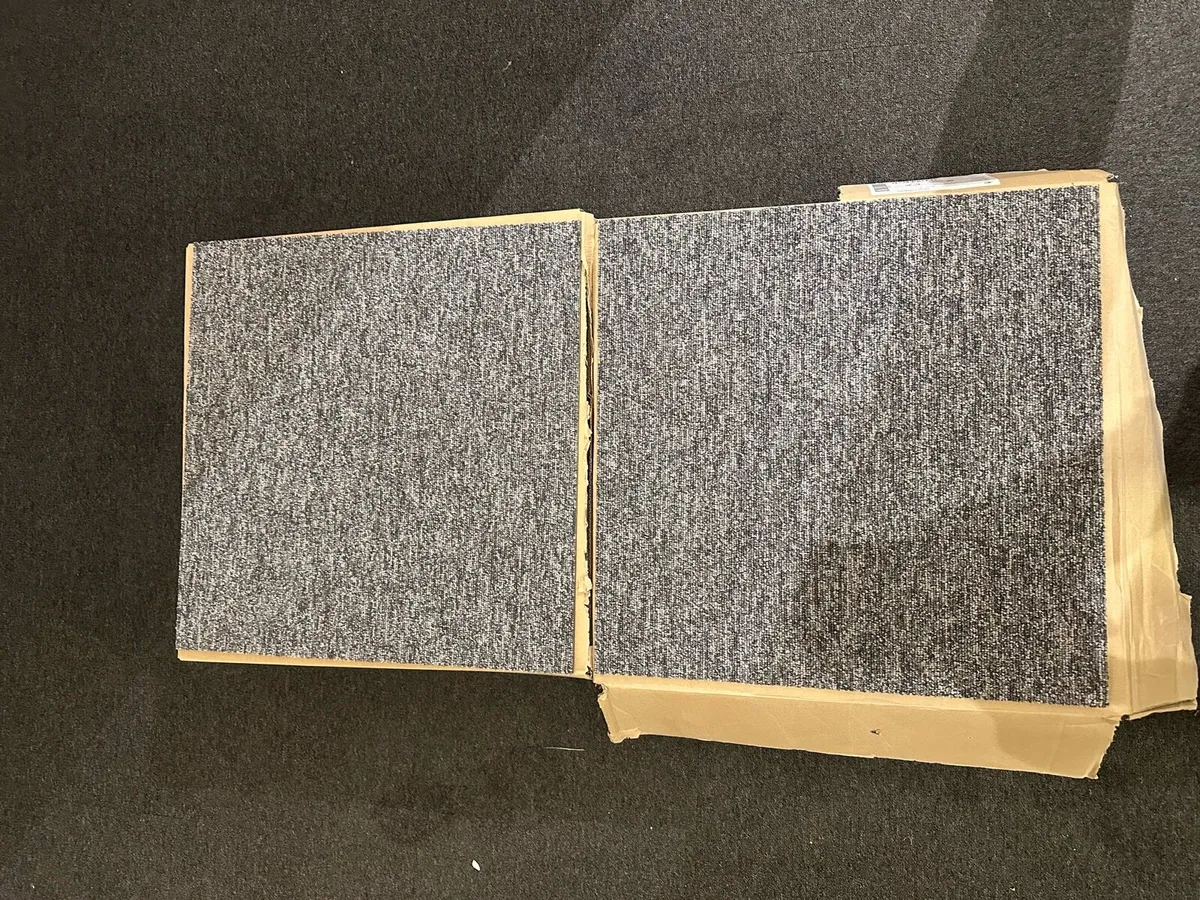 Carpet tile - Image 1