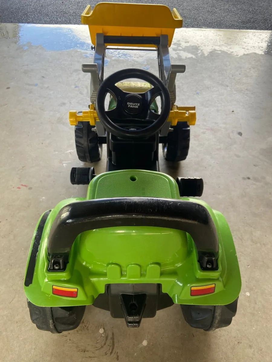 Toys - Image 2