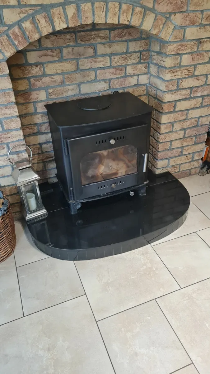 Stove - Image 1