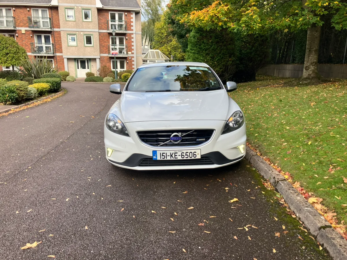 2015 VOLVO 40 1.6 R-DESIGN ONLY 132000 KLM - Image 2