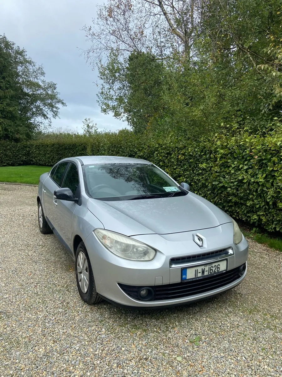 Renault Fluence 2011 - Image 3