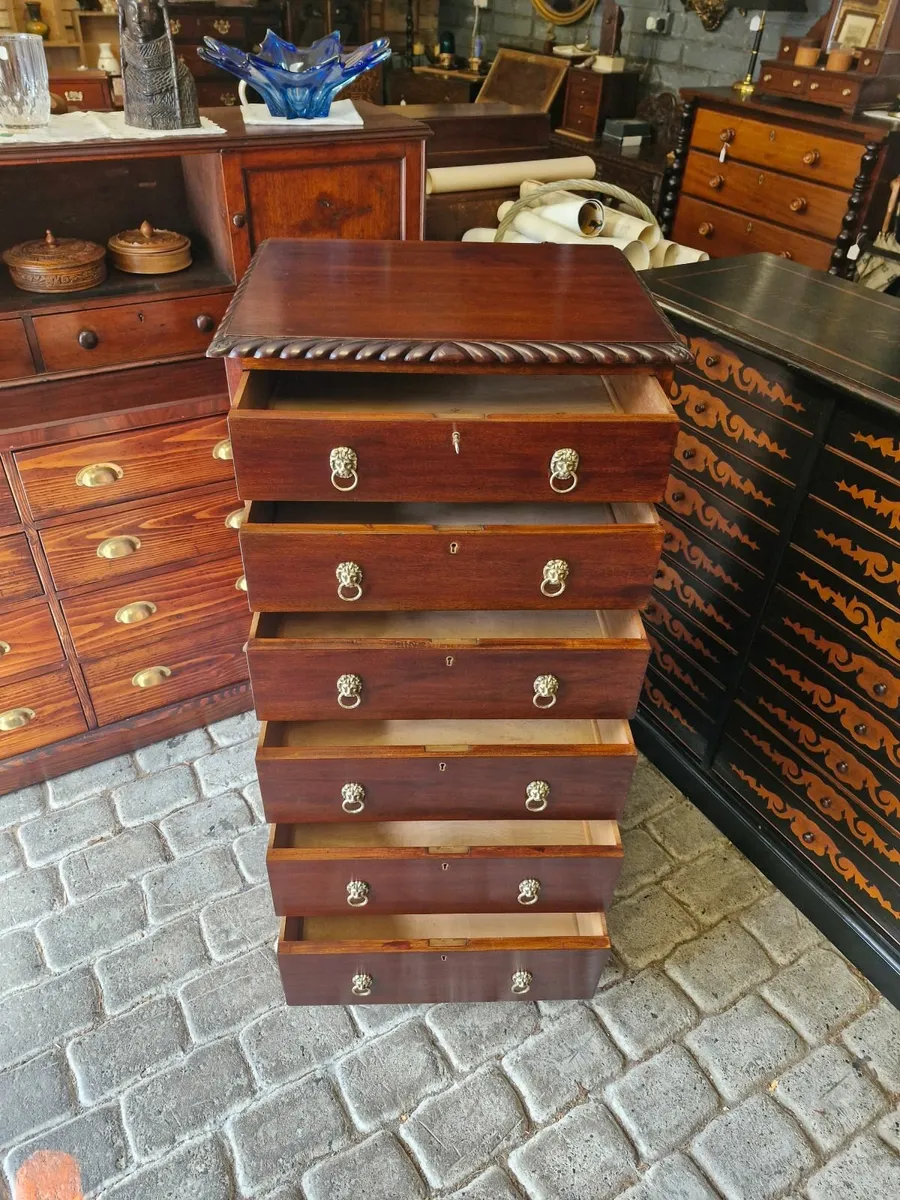 Chest - Image 4