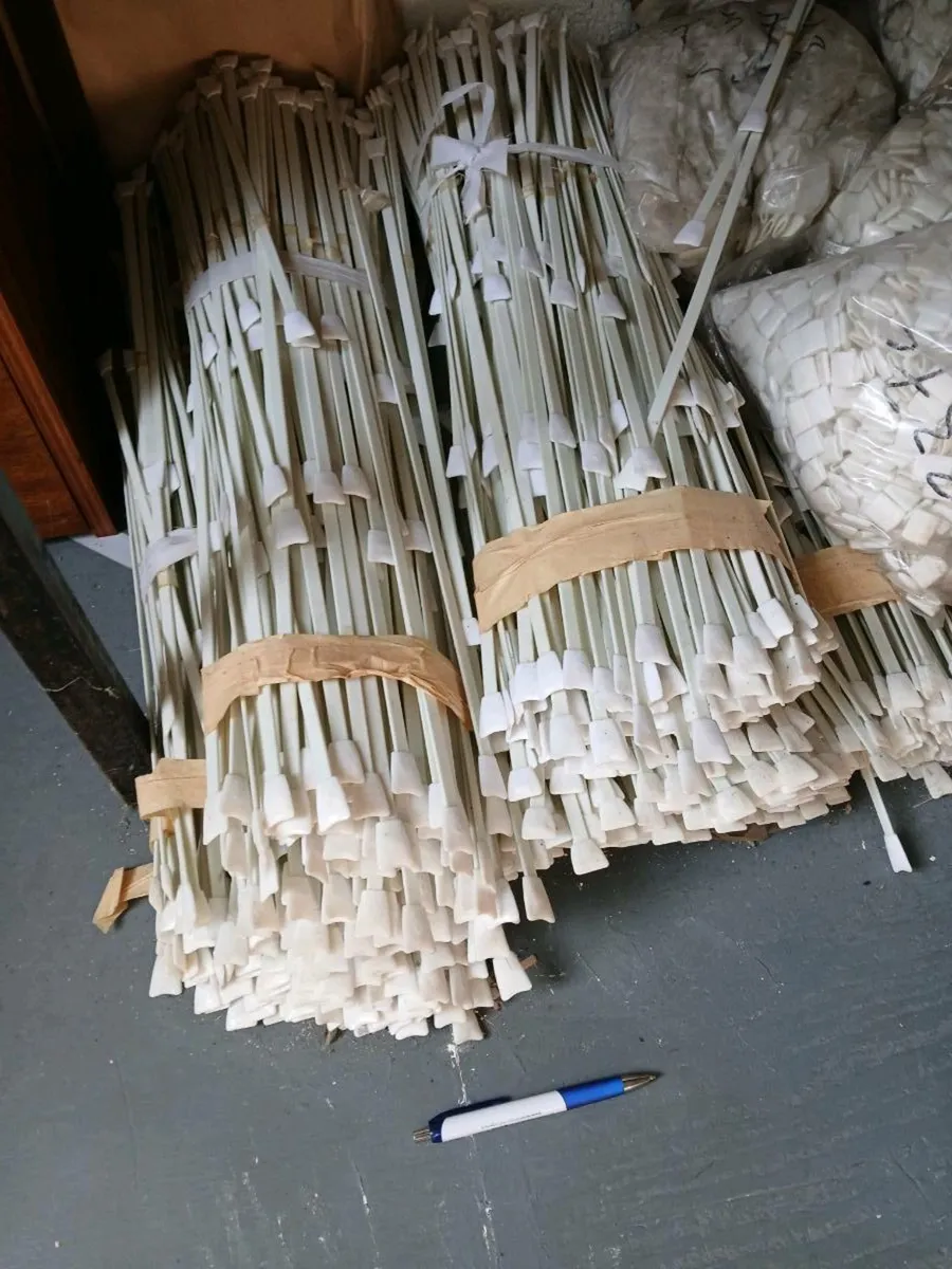 MEGA SALE: Sail Battens, job lot, 120 new battens - Image 1