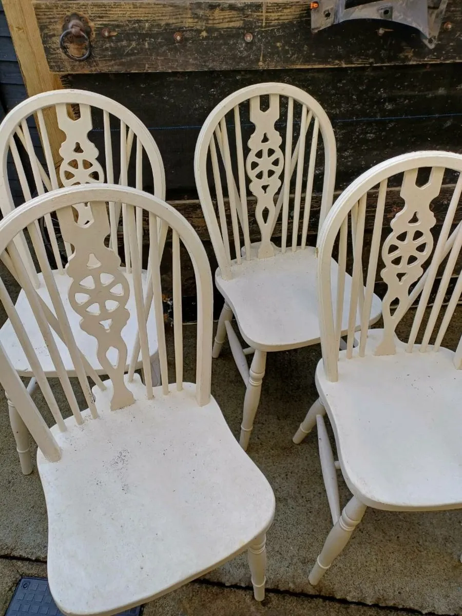4 Antique Windsor Wheelback Chairs - Image 2