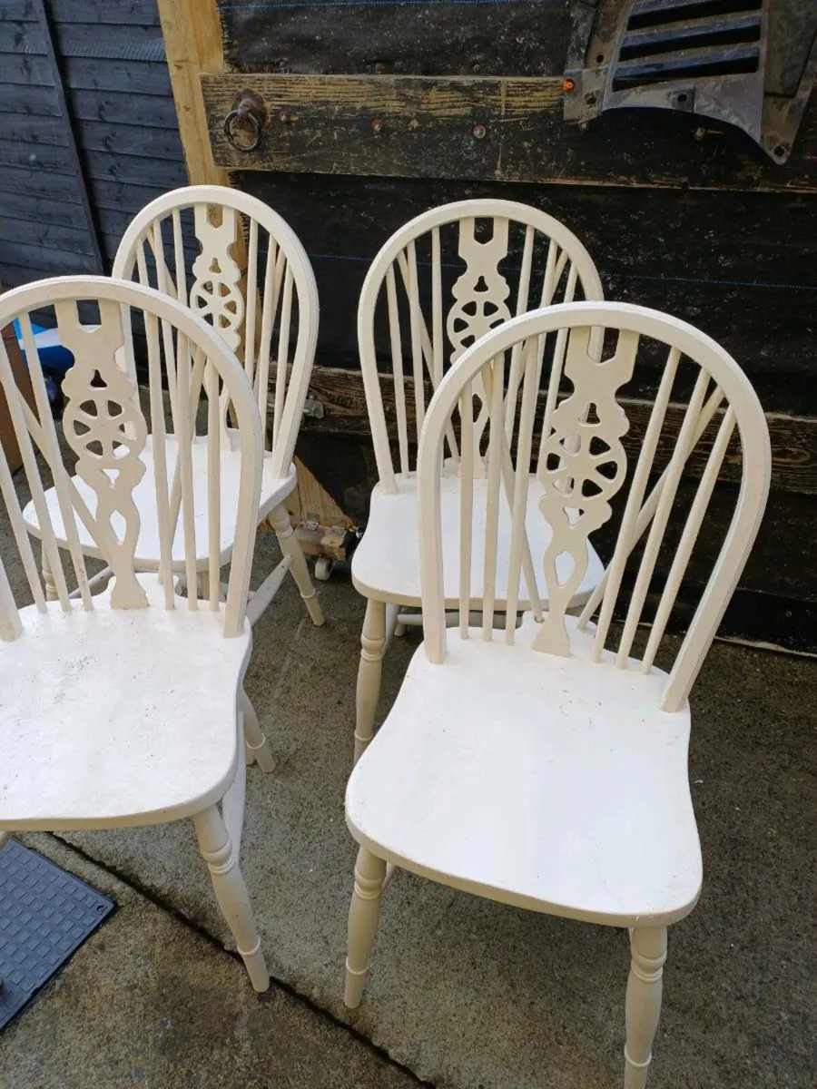 4 Antique Windsor Wheelback Chairs - Image 3