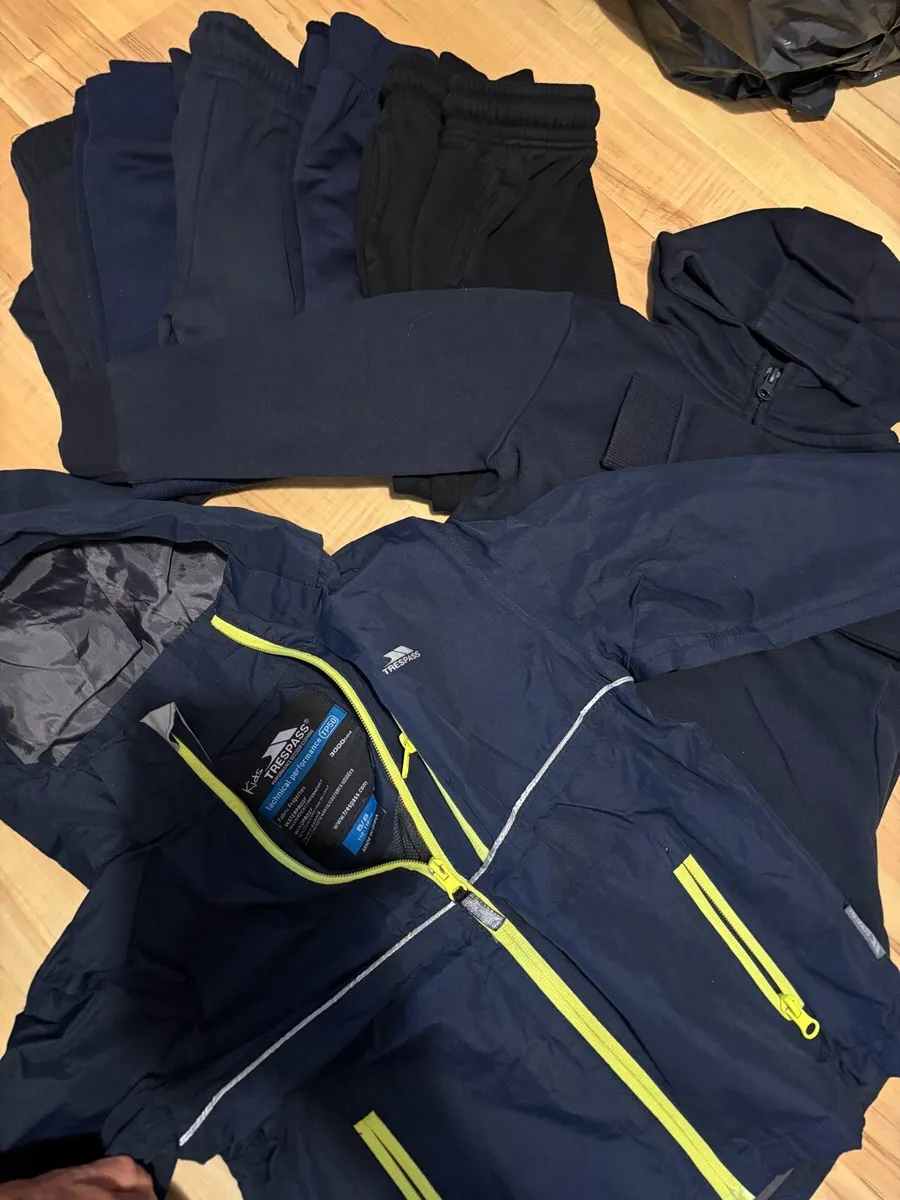 Boys clothes 5-7y - Image 4