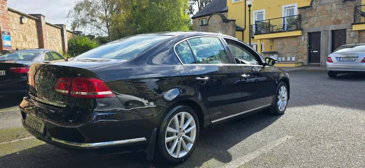 High Spec 2.0 Auto Full Service History - Image 4