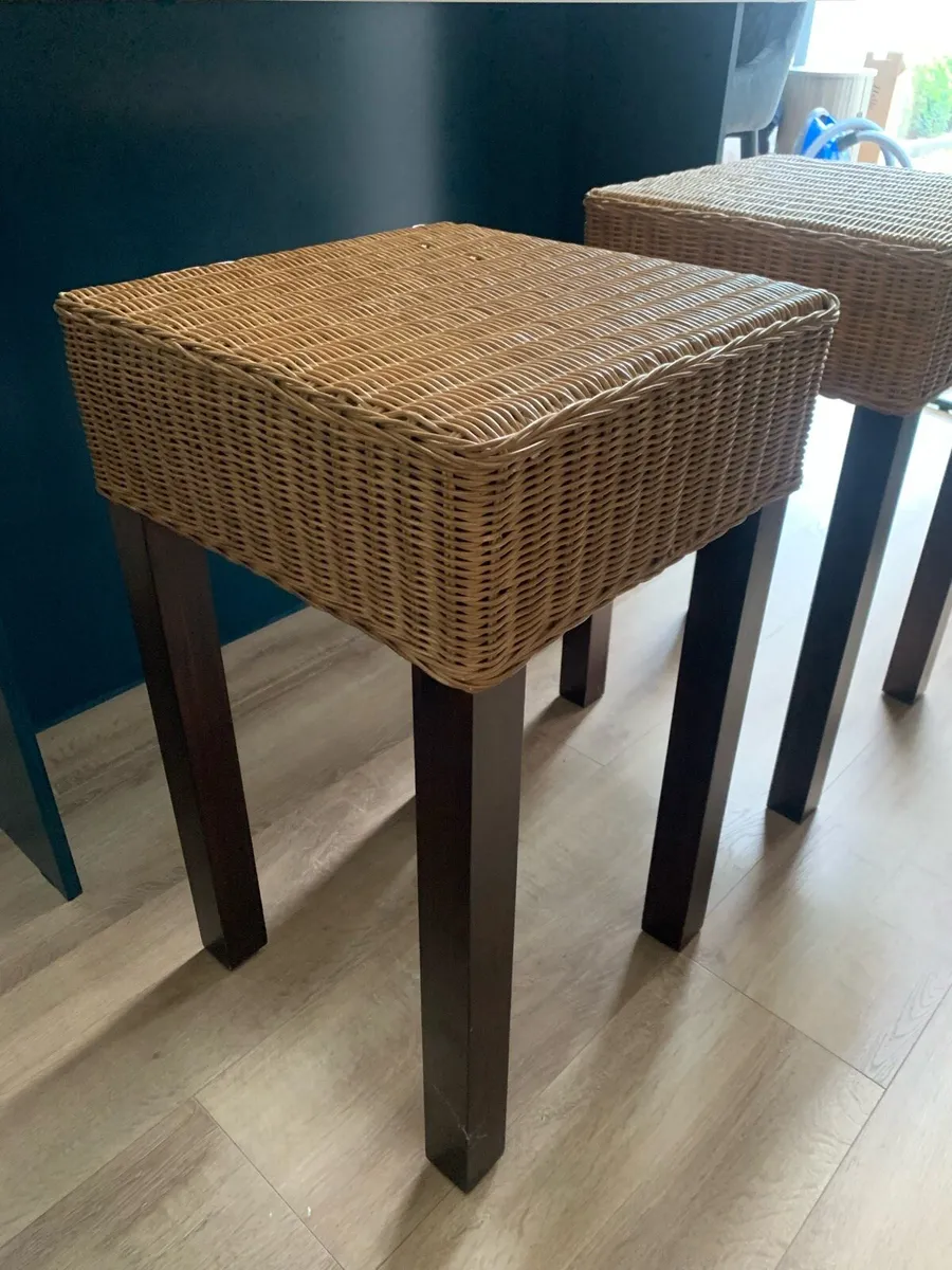 Kitchen bar stools - Image 2
