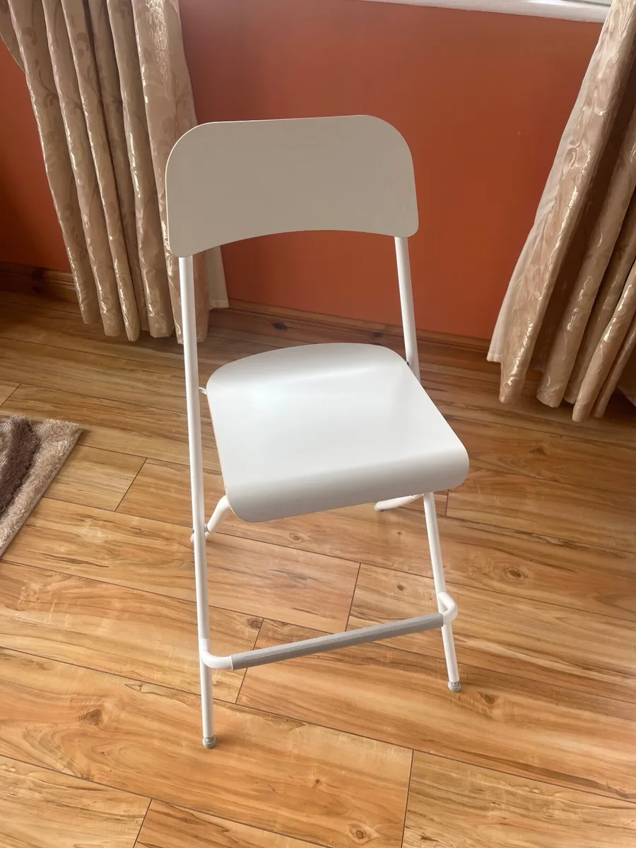 Bar stool - Image 1