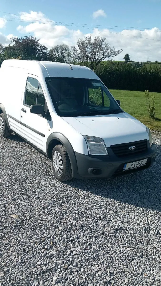 Ford transit connect . TESTED /TAXED TO 07/26 - Image 1