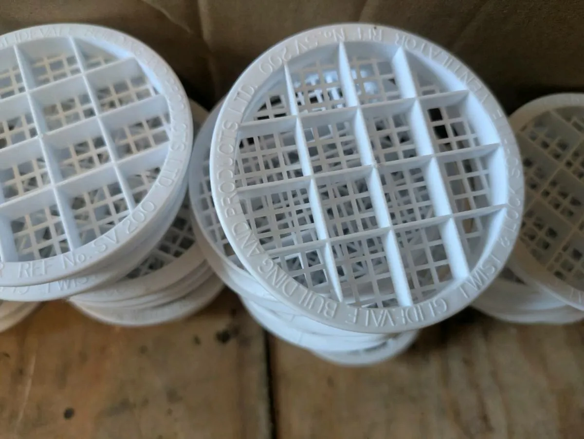 Vents - Image 4