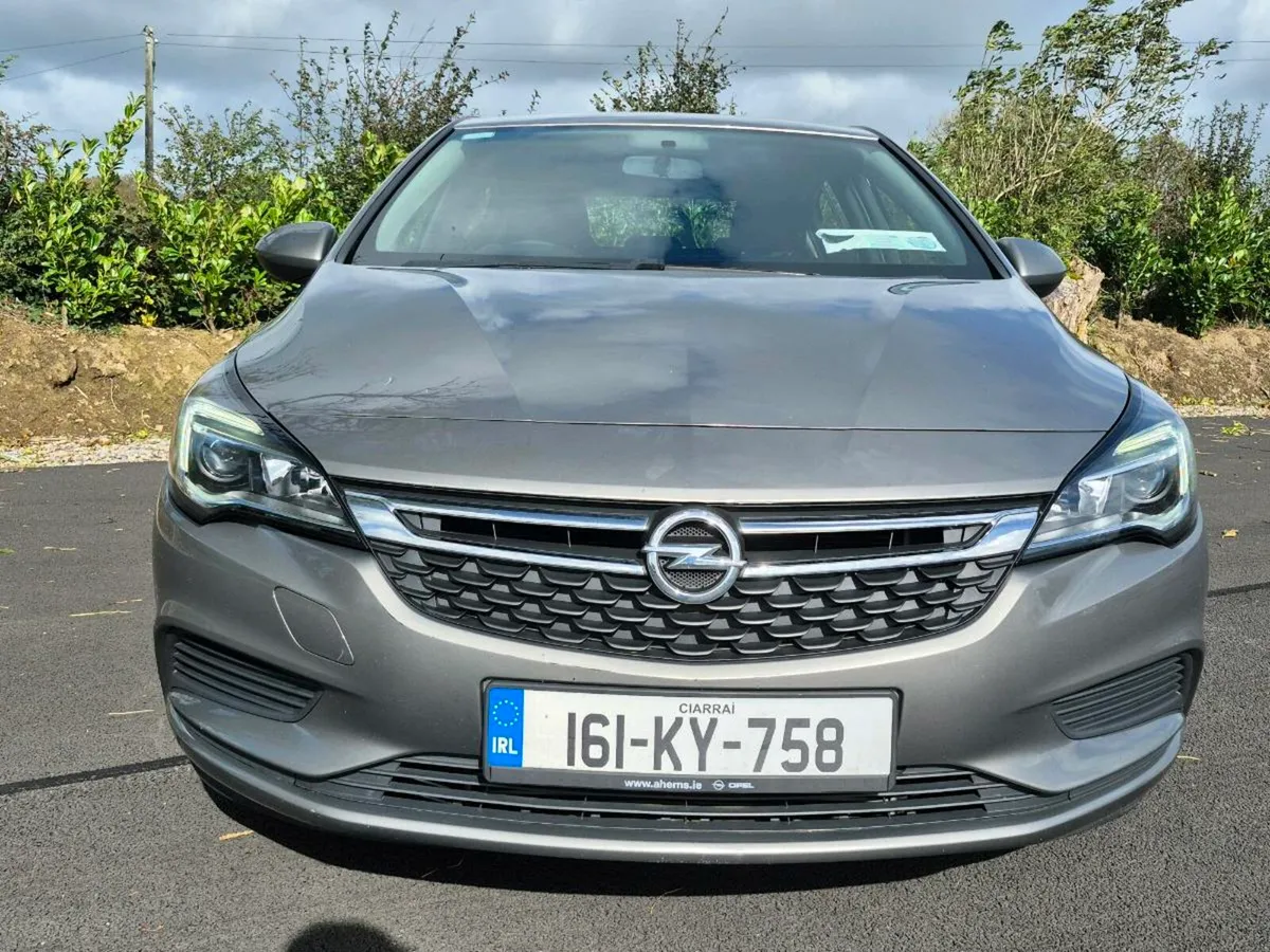 Opel Astra - Image 2