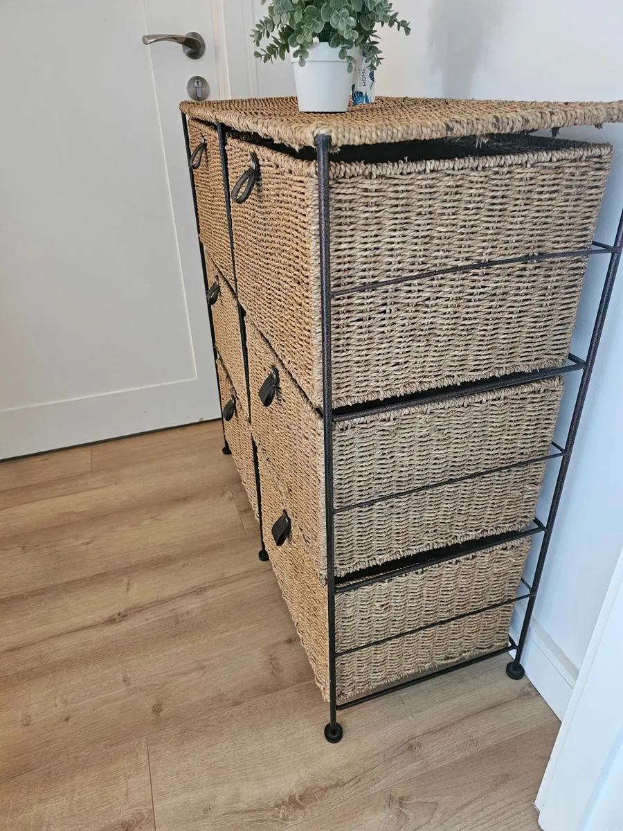 Storage unit with drawers - Image 2