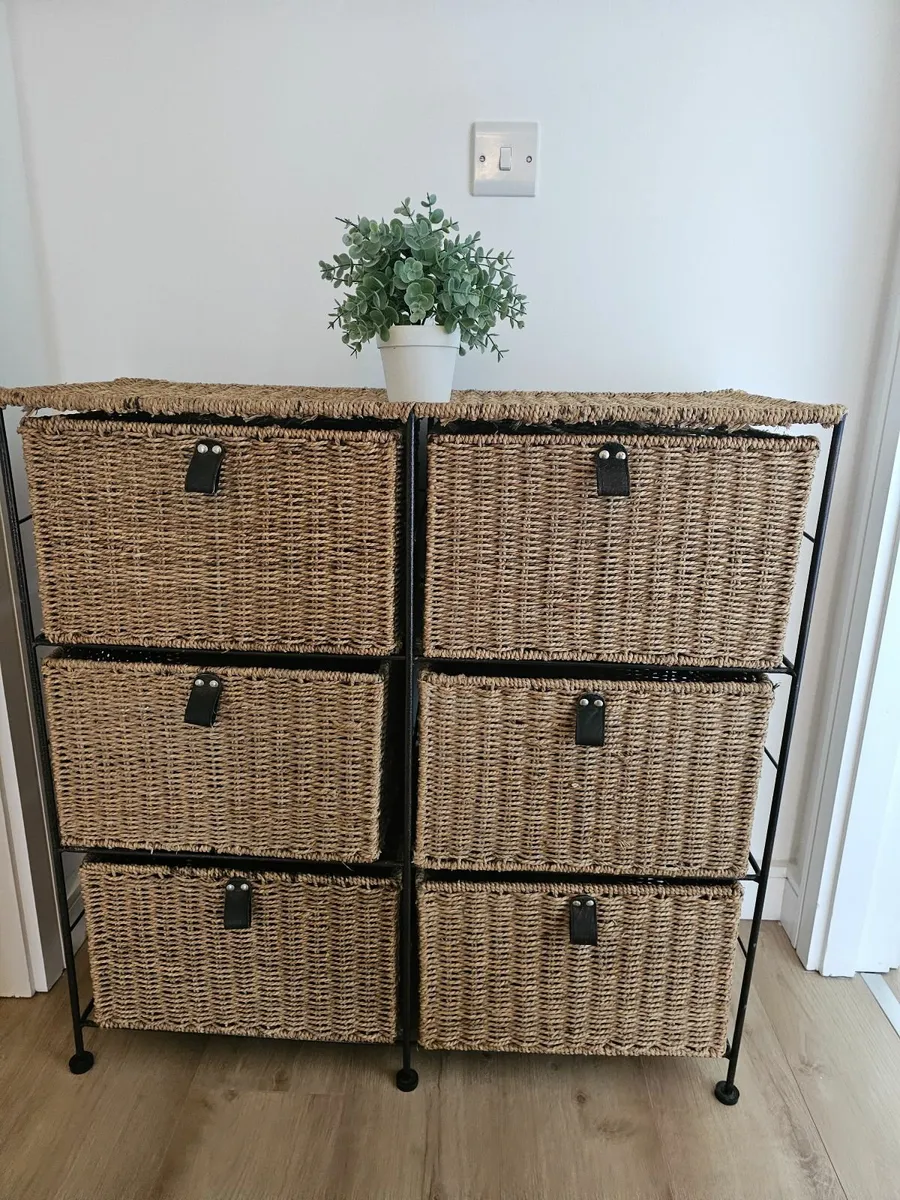 Storage unit with drawers - Image 3
