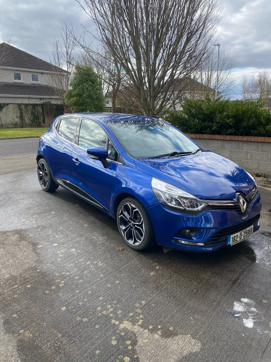 Renault Clio - Image 1