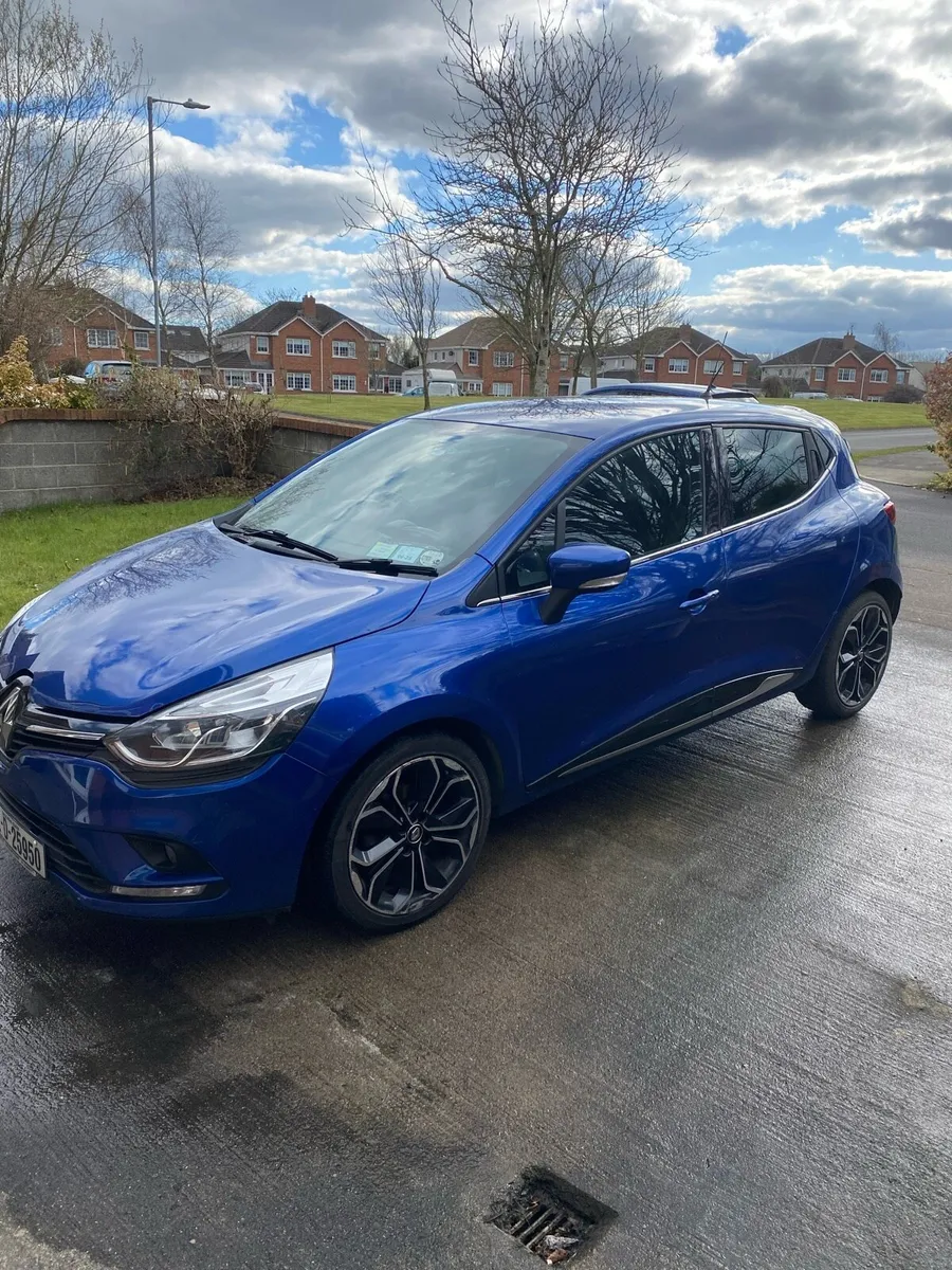 Renault Clio - Image 2