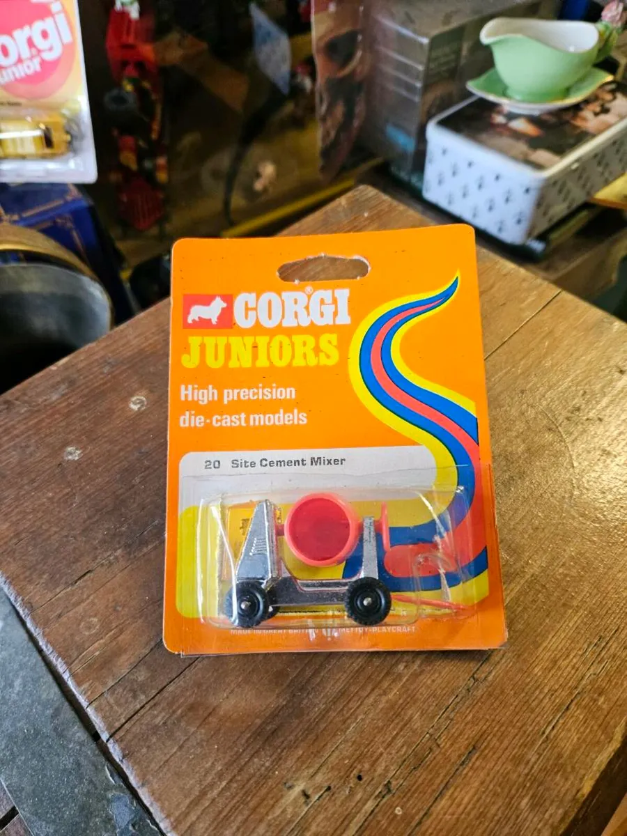 Corgi 1970's Cement Mixer - Image 1