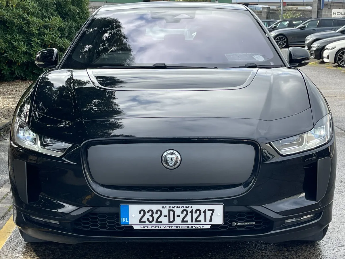 2023 Jaguar I-Pace..FACELIFT 2024 MODEL..PAN ROOF - Image 4
