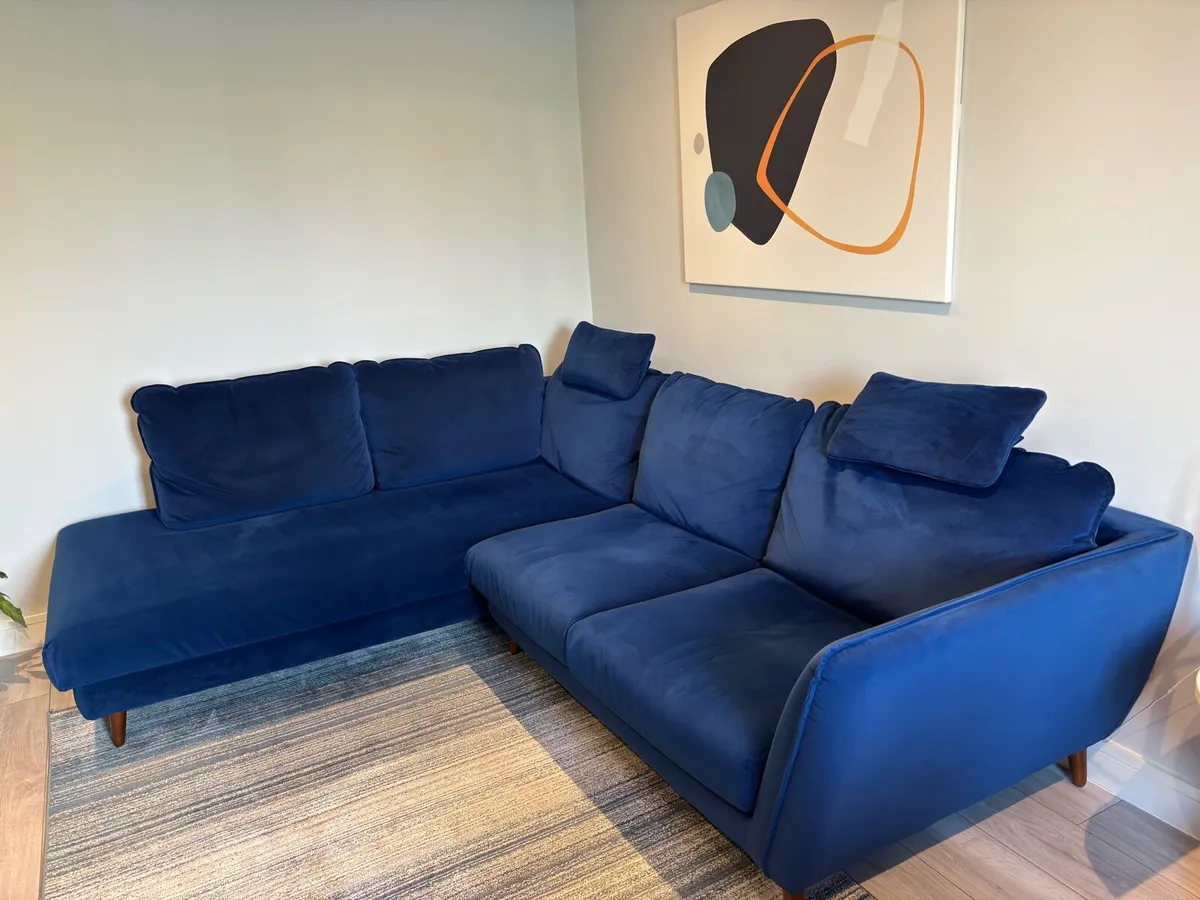 Modern L-Shaped Helsinki Corner Sofa / Couch (LHF) - Image 2