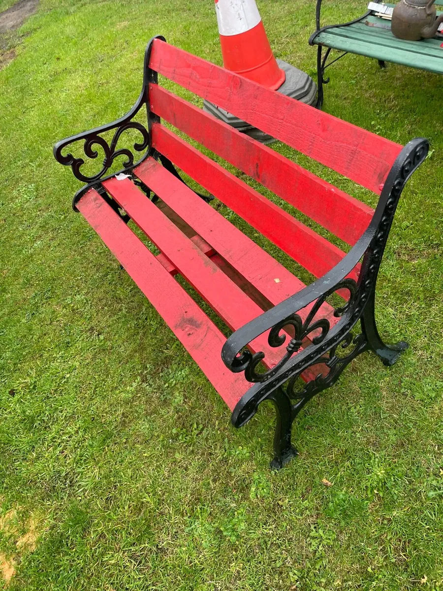 Cast iron garden bench - Image 3