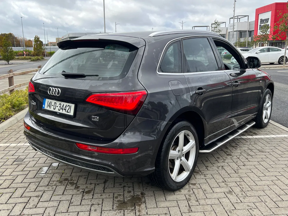 Audi Q5 S-Line Quattro Auto - Image 3