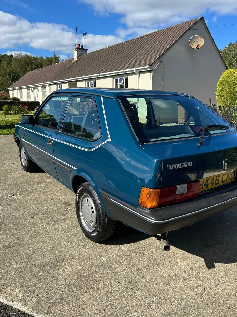 1990 Volvo 340 gl - Image 3
