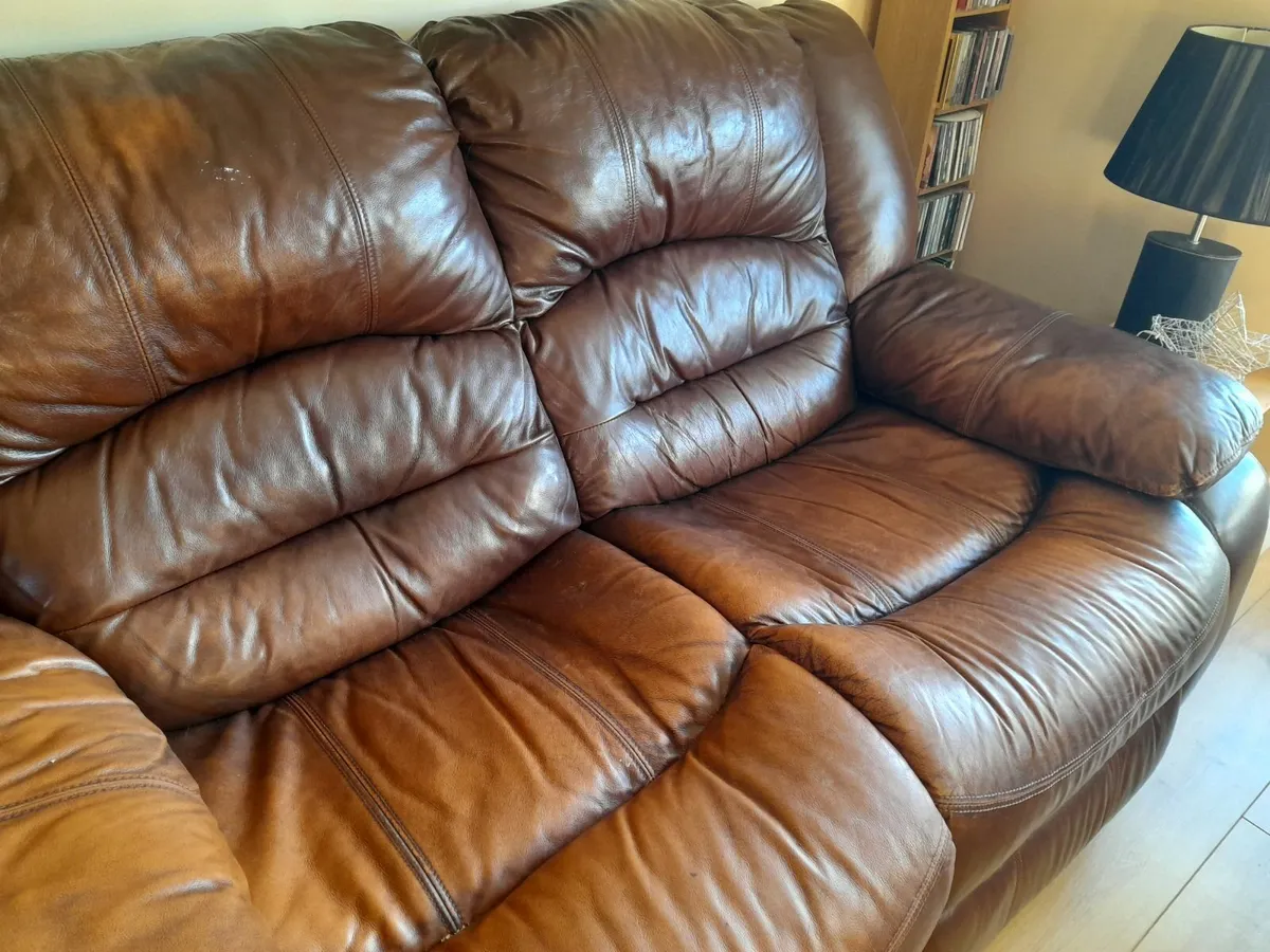 2 seater reclining sofa - Image 2