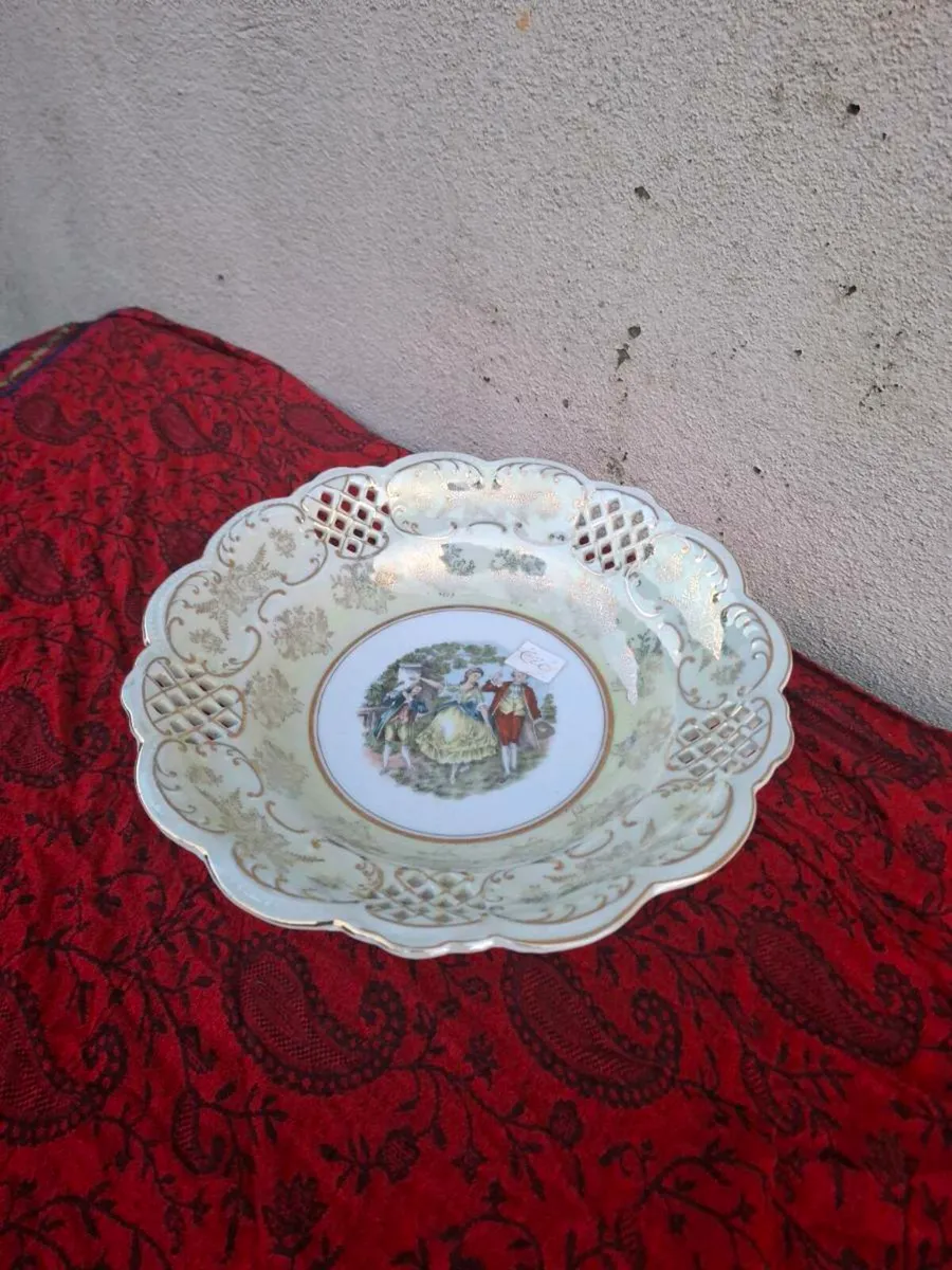 China yellow bowl postage possible - Image 2