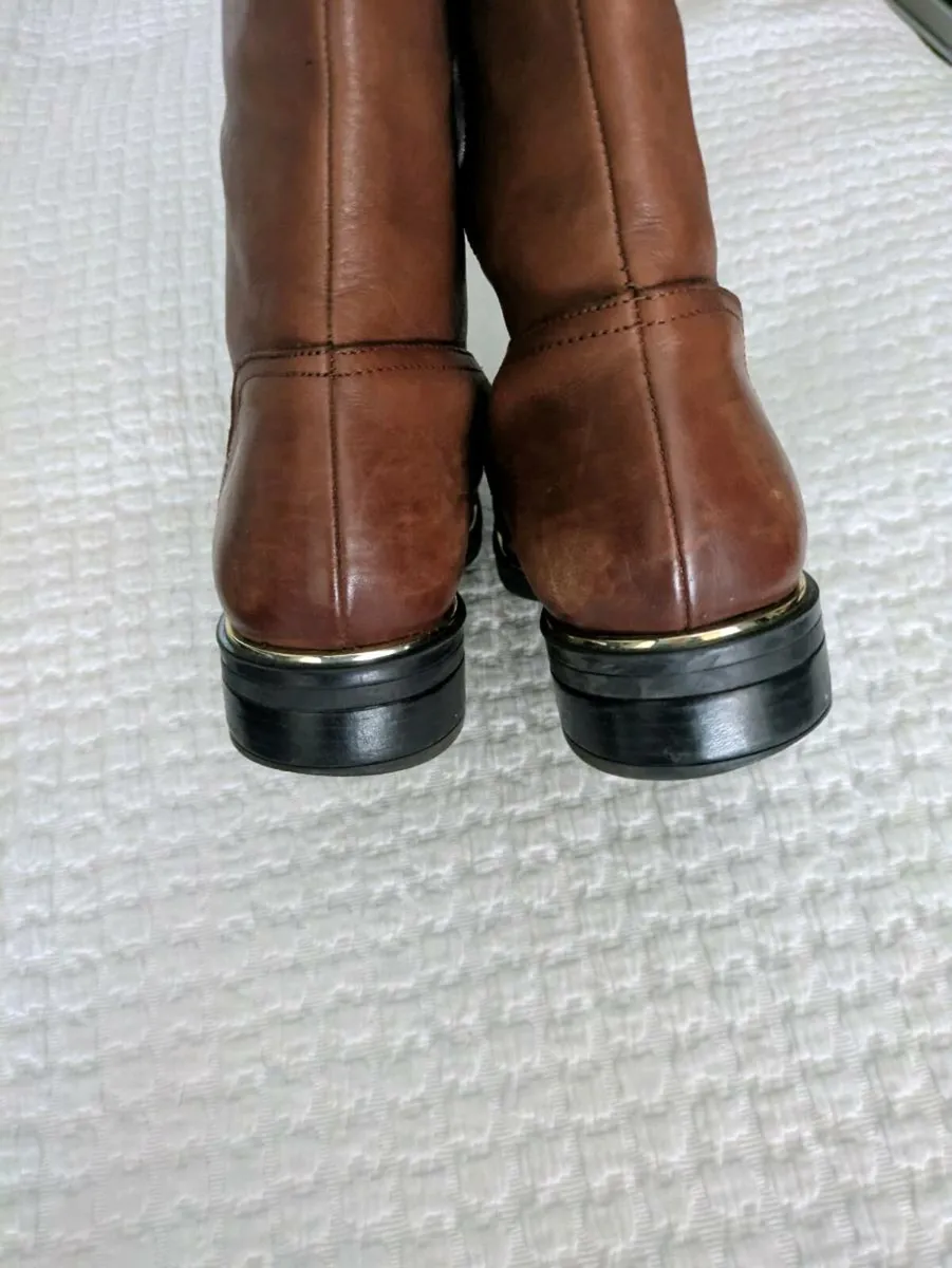 Caprice Leather Boots size 4.5 - Image 4