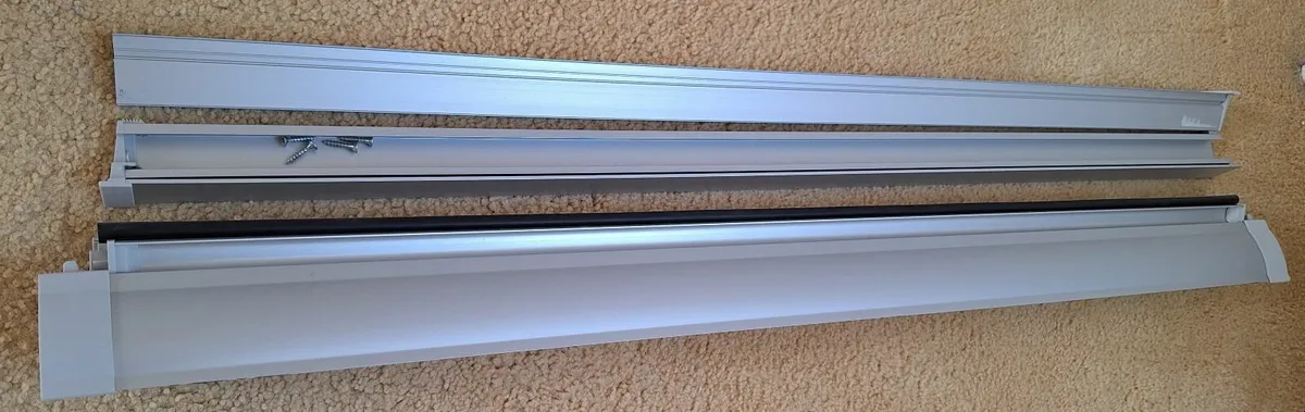 Generic velux blind for GGL SK06 window.