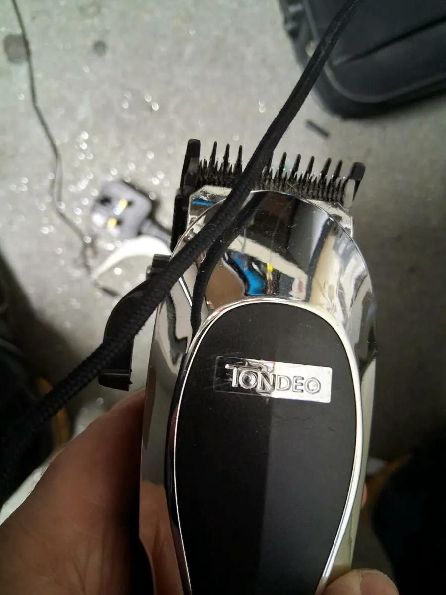 Hair/beard clippers - Image 2