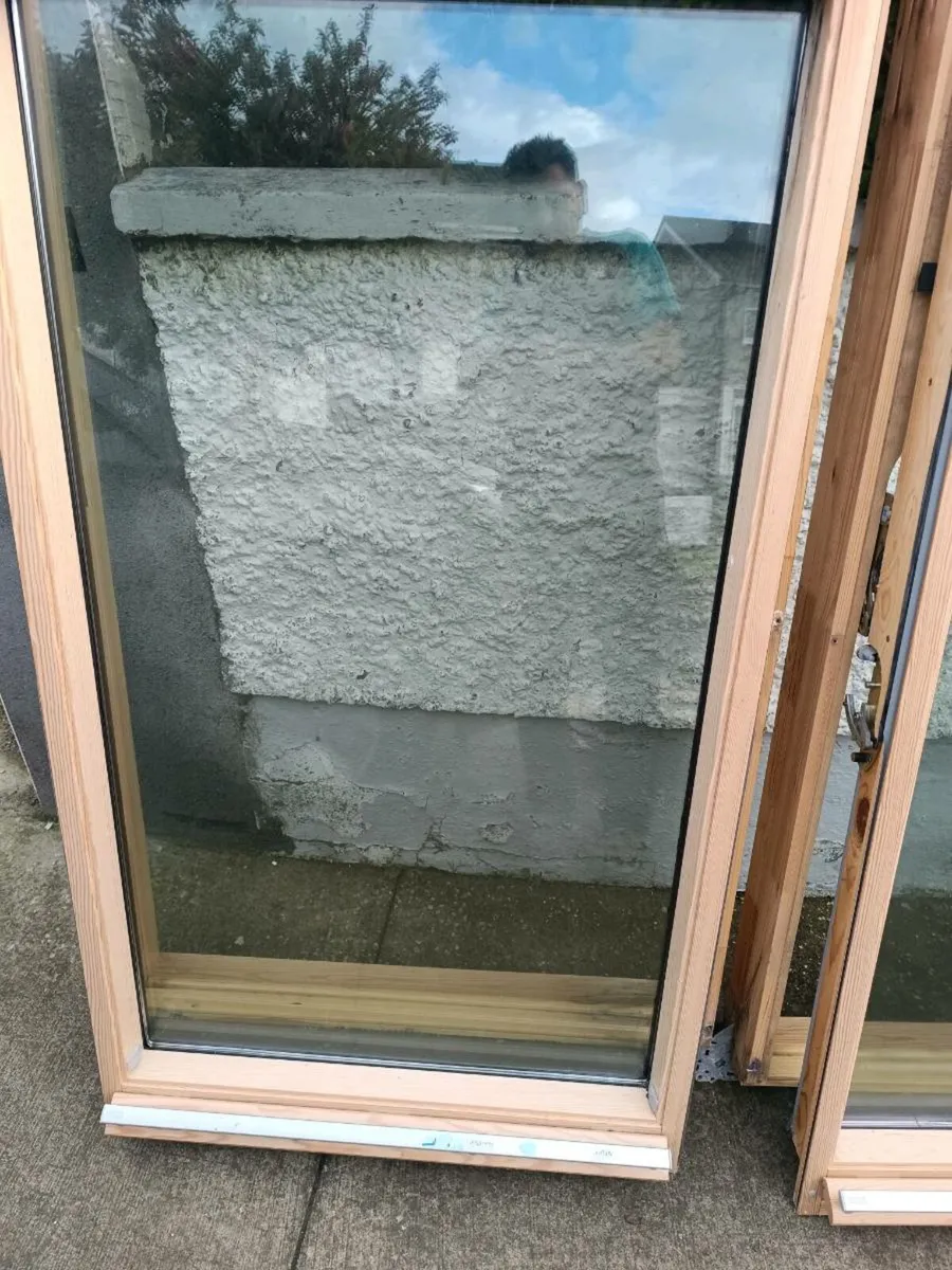 Velux roof window - Image 3