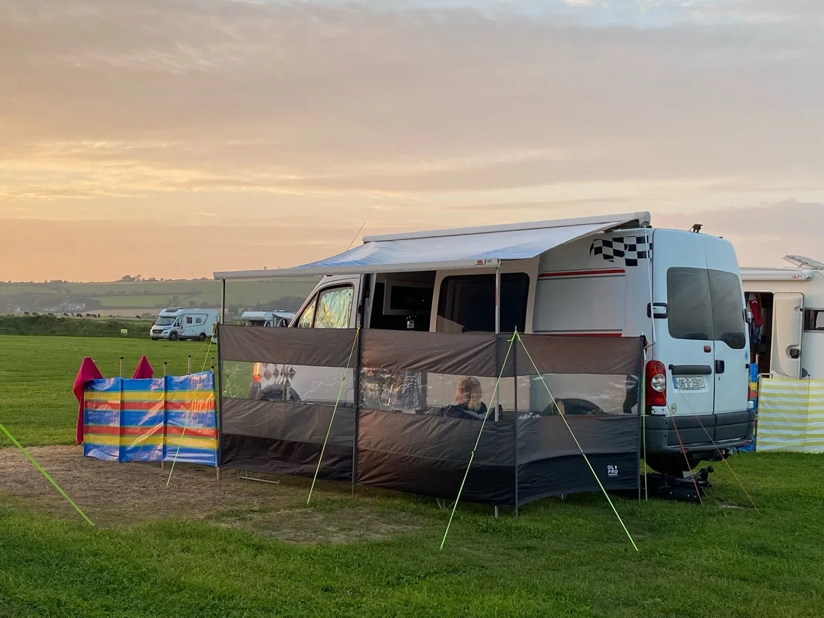 2006 Renault Master Campervan - Image 2