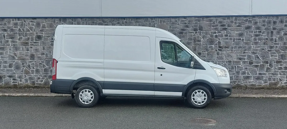 Ford Transit 2017 - Image 2