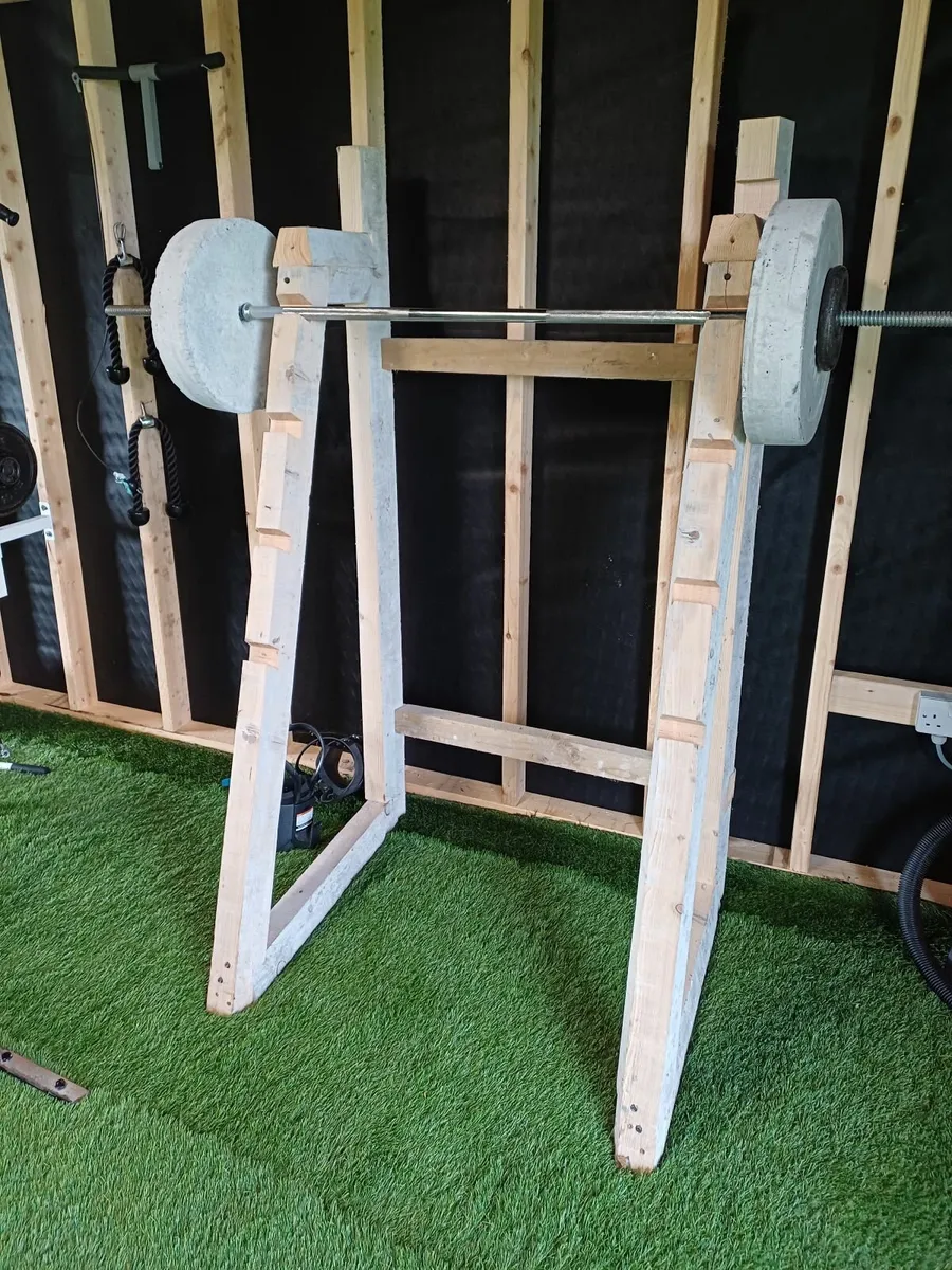 Squat rack