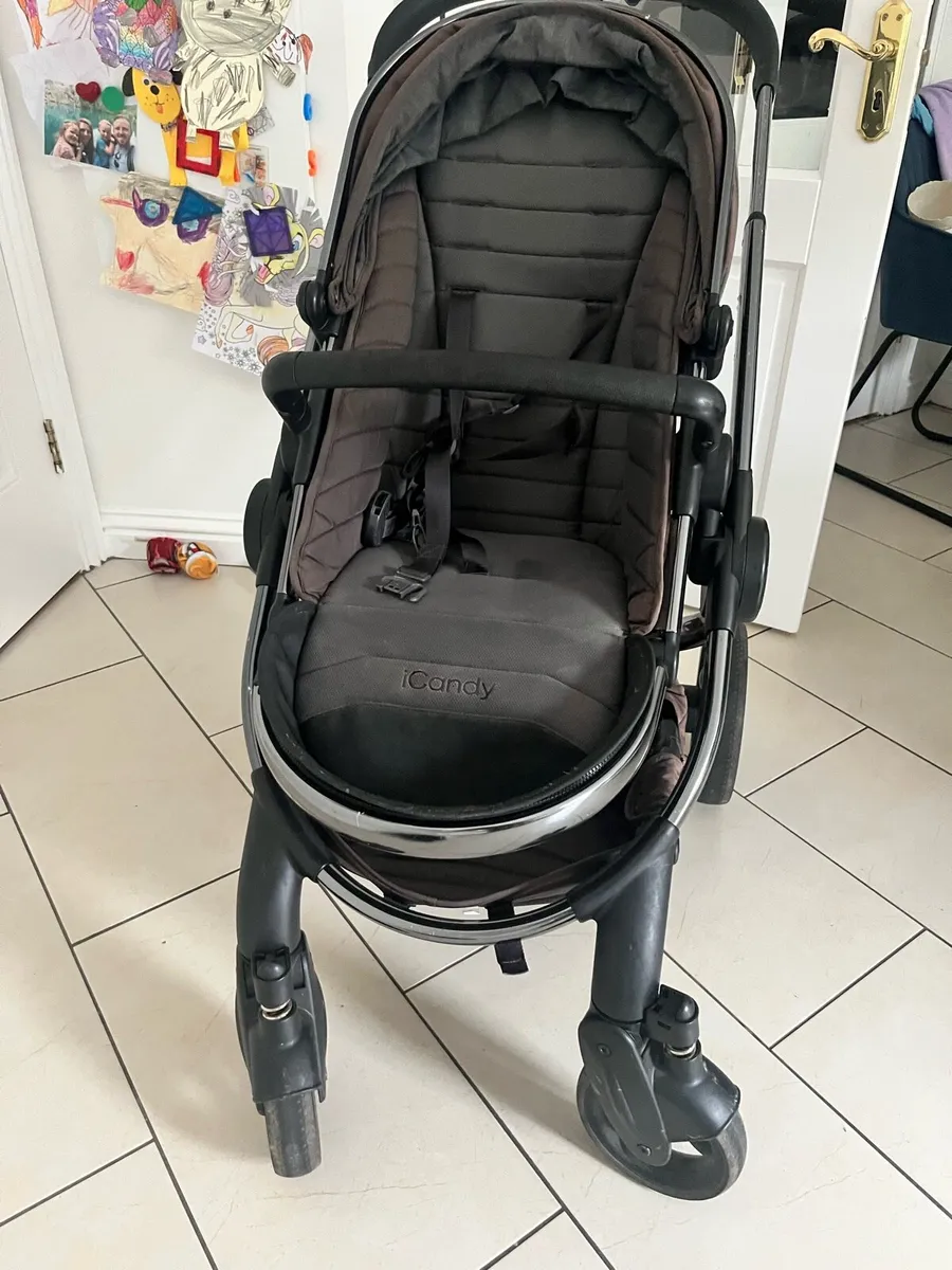 Icandy buggy and bassinet -Free - Image 3
