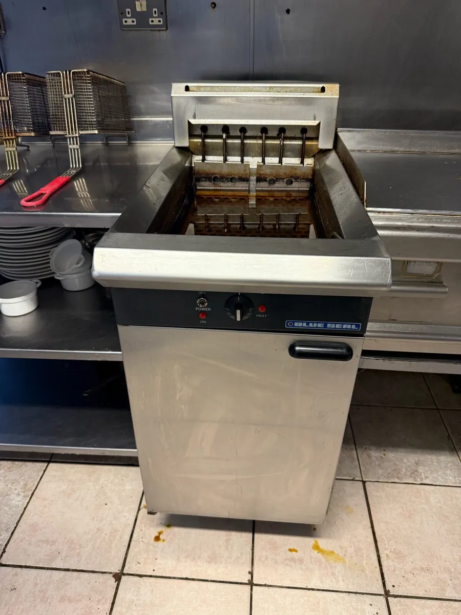Commercial Kitchen Equipment - Image 3