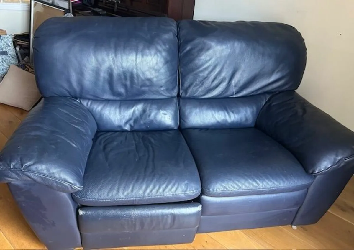 Natuzzi 2-seater leather sofa - Image 1
