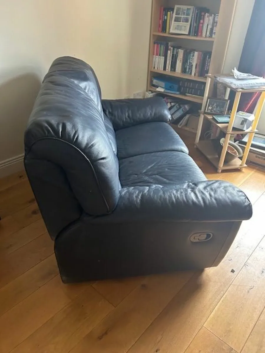 Natuzzi 2-seater leather sofa - Image 2