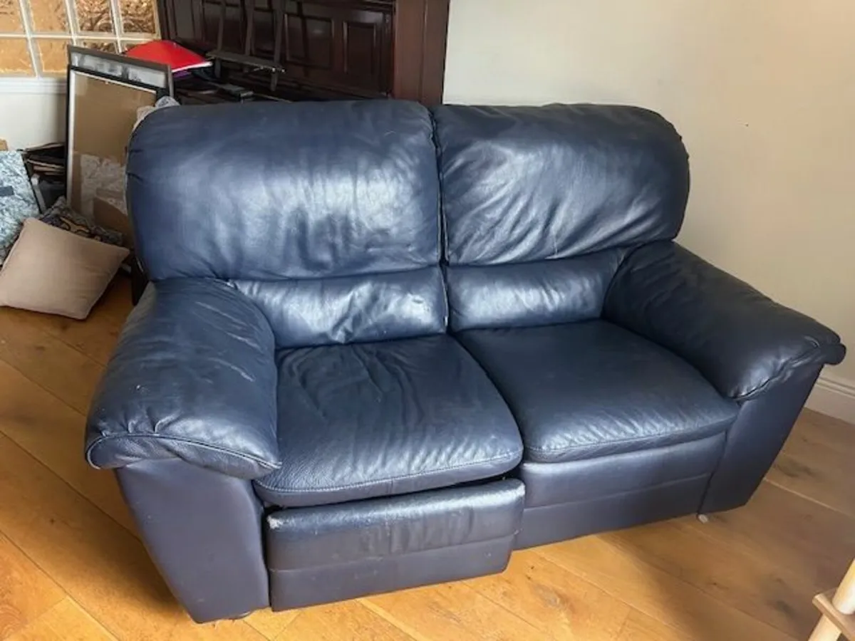 Natuzzi 2-seater leather sofa - Image 3