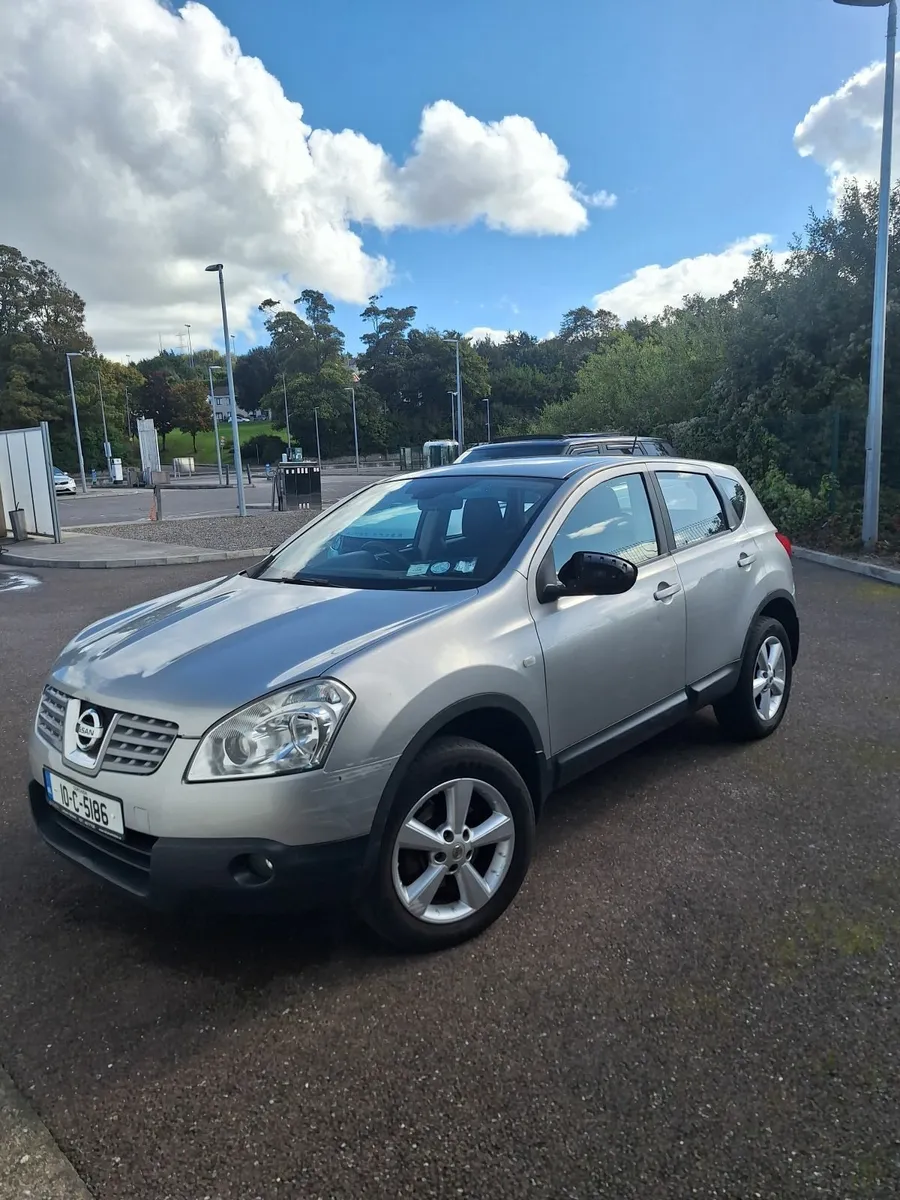 Nissan Qashqai 2010 - Image 1